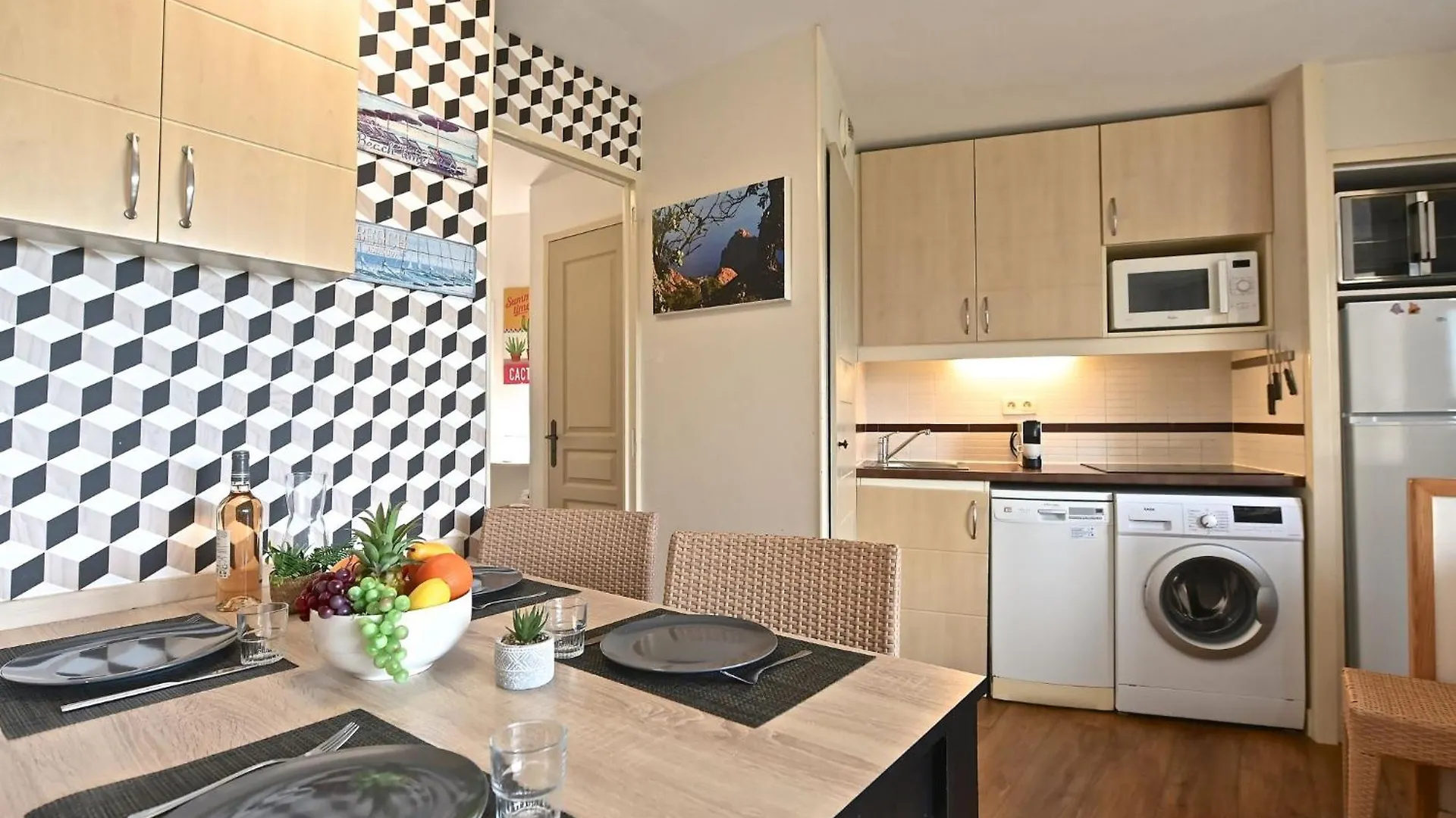 Apartment Village Cap Esterel - Le Village-82 By Interhome Saint-Raphaël