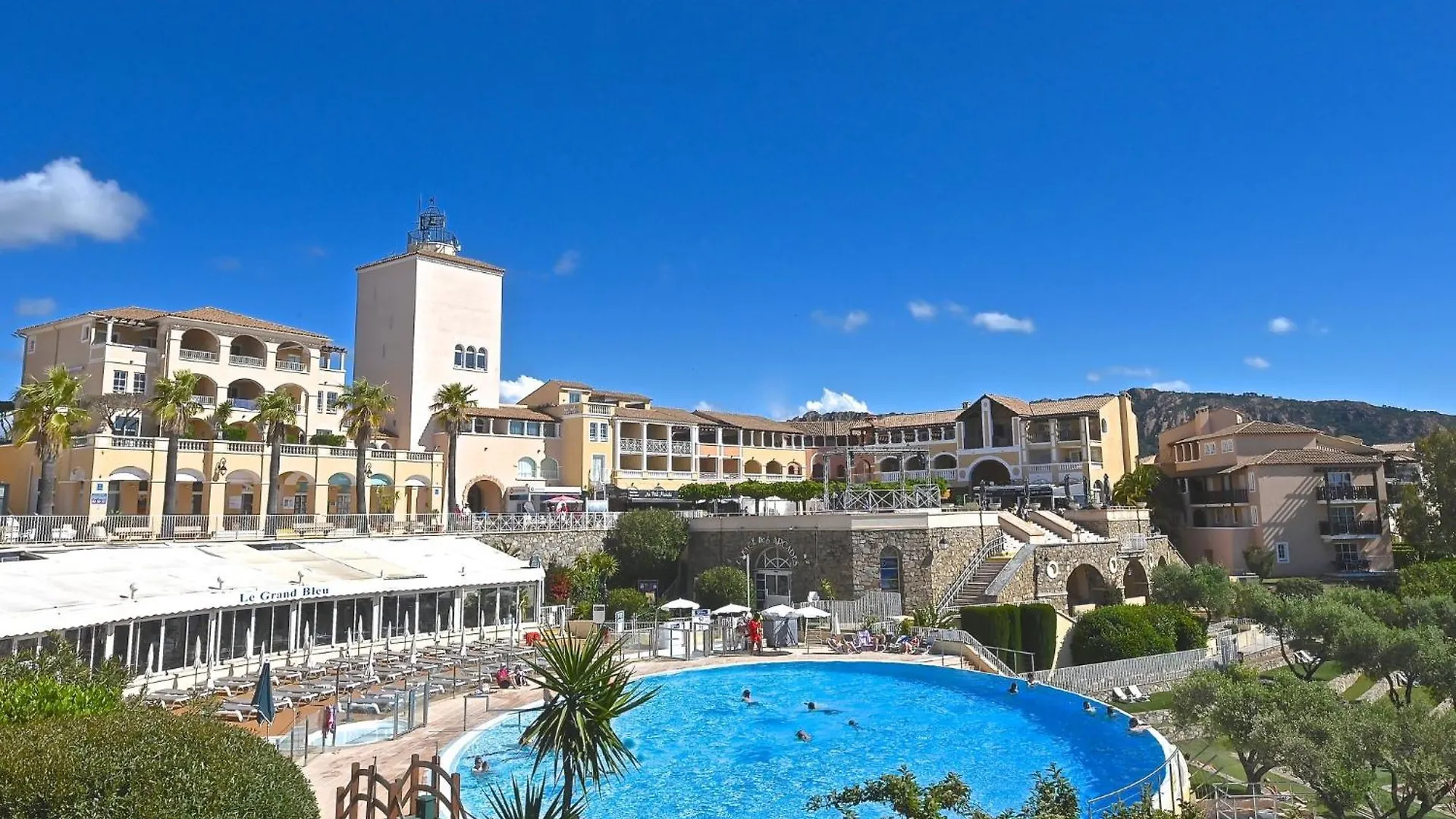 Apartment Village Cap Esterel - Le Village-82 By Interhome Saint-Raphaël